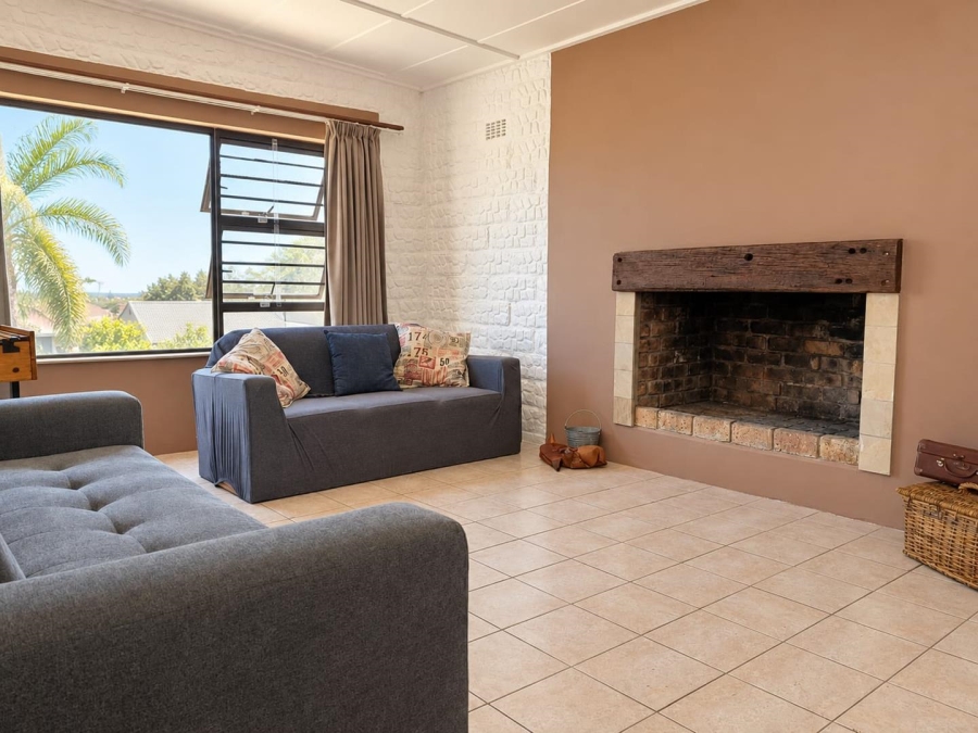 3 Bedroom Property for Sale in De Kelders Western Cape